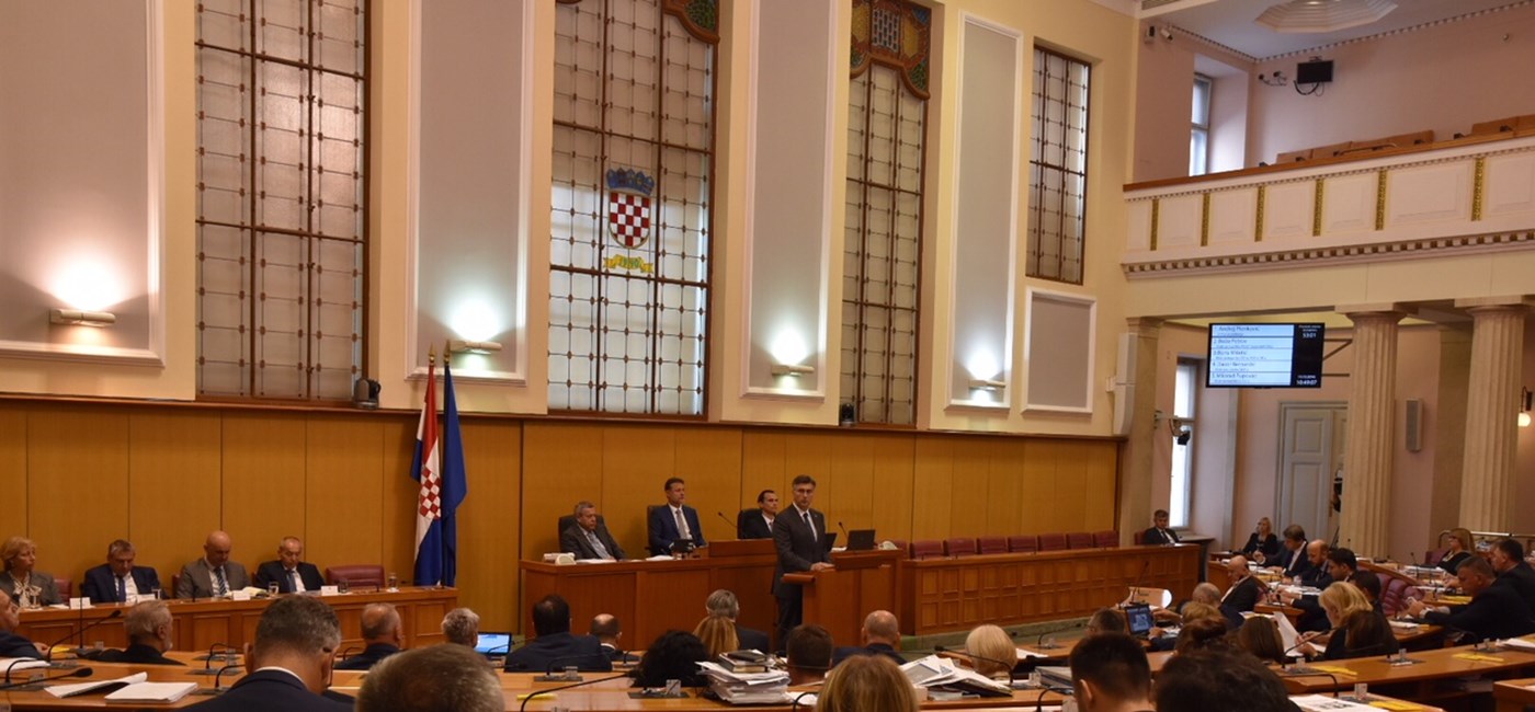 Rast i razvoj Hrvatske nastavljamo temeljiti na trokutu fiskalne konsolidacije, strukturnih reformi i investicija